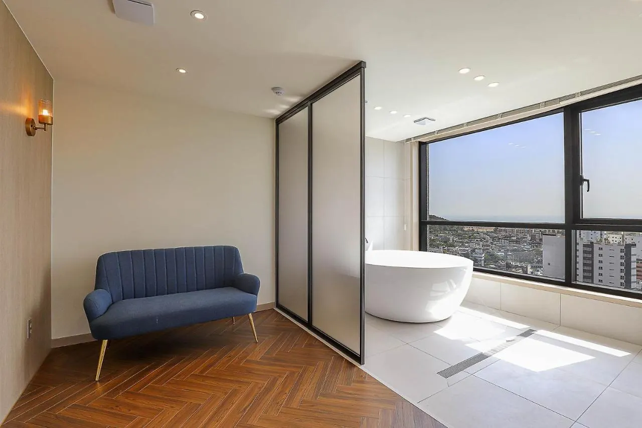 H Avenue Kijang Ilgwang Hotel Busan